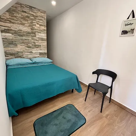 Appartement La Da Esther Adrano